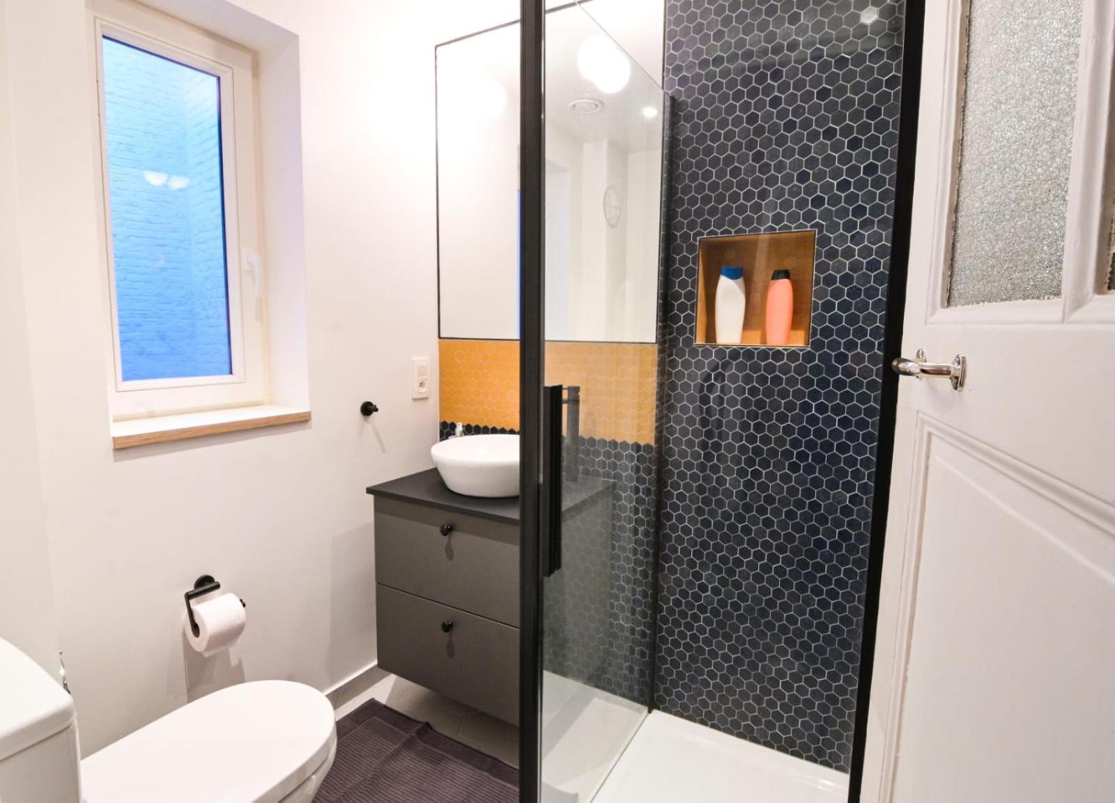 Cozy And Confortable Room Near Brussels Central Station Exterior foto